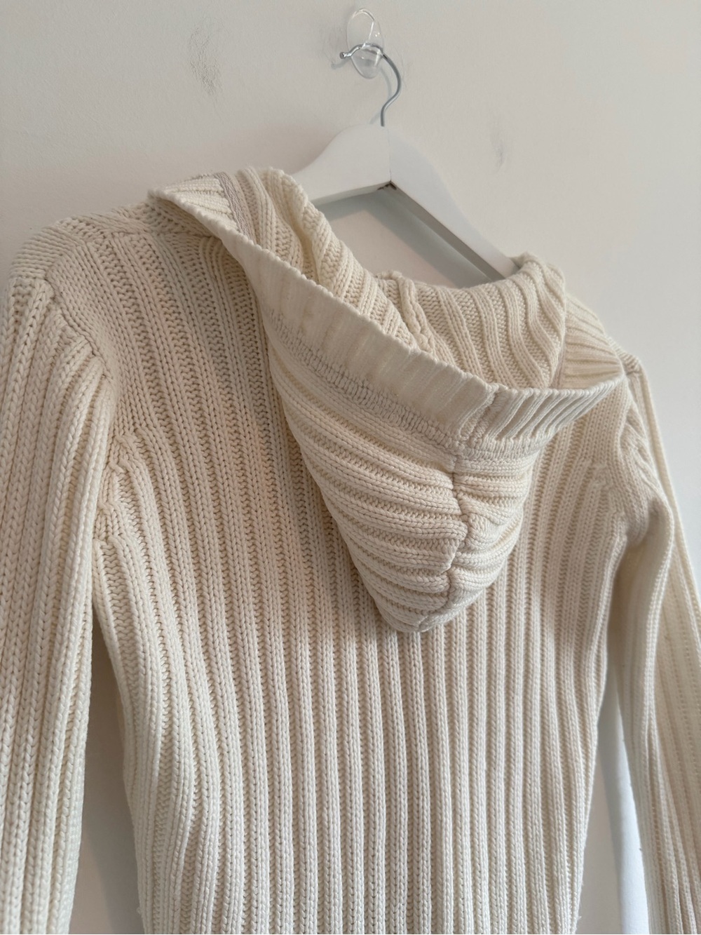 Y2K Cream Cable-Knit Hooded Sweater with Button Placket - Picture 5 of 6